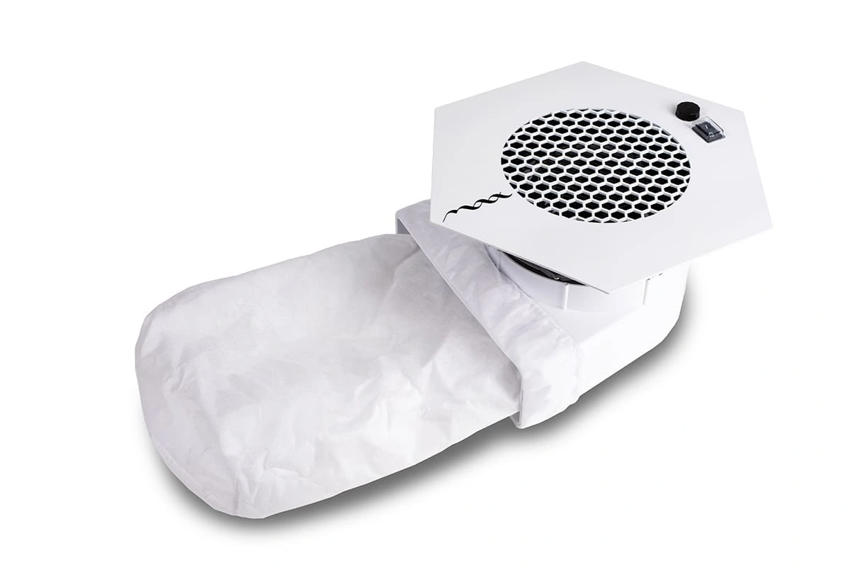 Со встроенной вытяжкой белой